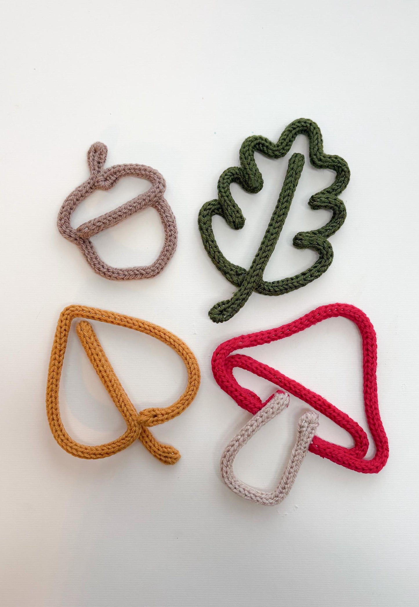 Knitted wire woodland pieces